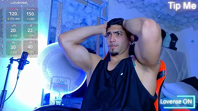 Rich boy01 online show from 13, 10, 2025