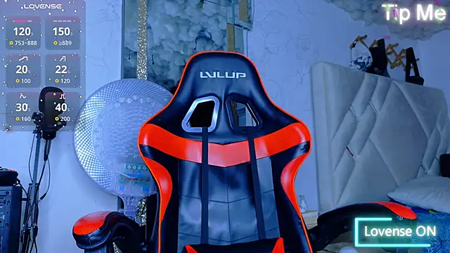 Rich boy01 online show from 25, 11, 2025