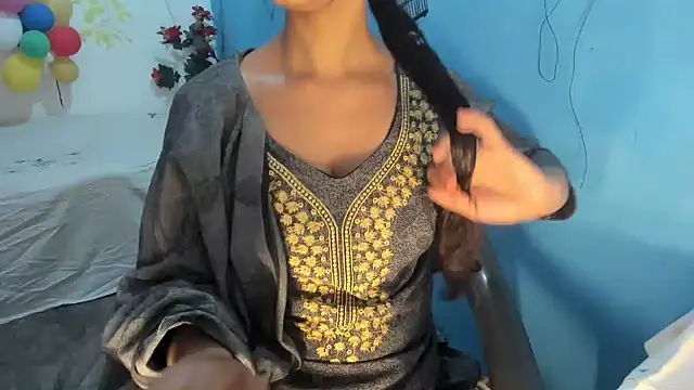 aarjulove online show from 8, 2, 2026