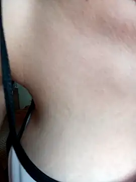 Nandasant09 online show from 4, 3, 2025