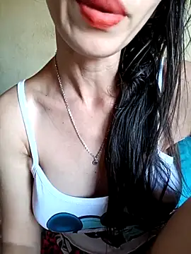 Nandasant09 online show from 4, 10, 2025