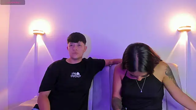 violet casper  online show from 22, 10, 2025