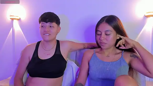 violet casper  online show from 24, 10, 2025