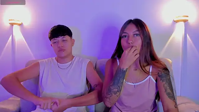 violet casper  online show from 25, 10, 2025