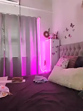 lolavalecuatro online show from 5, 12, 2025