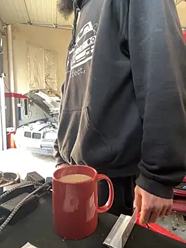 donnuozfutura online show from 4, 3, 2025