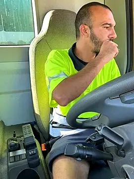 donnuozfutura online show from 19, 9, 2025