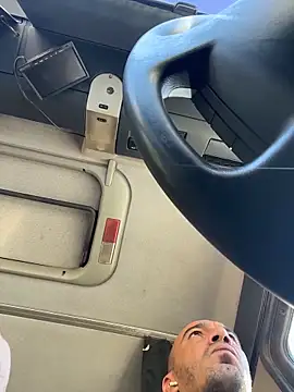 donnuozfutura online show from 27, 10, 2025