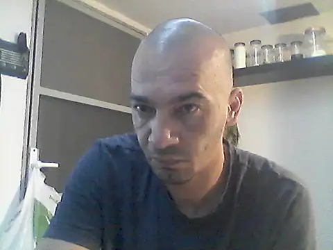 donnuozfutura online show from 6, 11, 2025