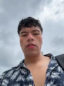 Logan smith1 online show from 11, 10, 2025