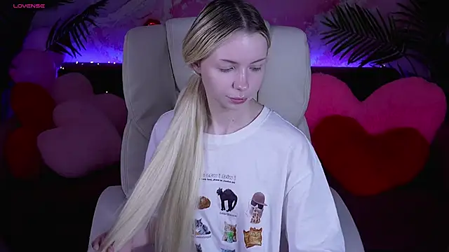 Snapshot of EviStar chatting on 22, 2, 2026 EviStar online show from 22, 2, 2026