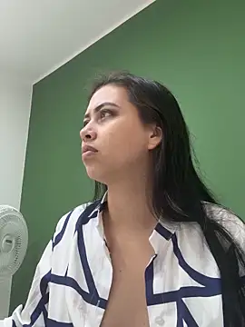 iiris  online show from 11, 11, 2025