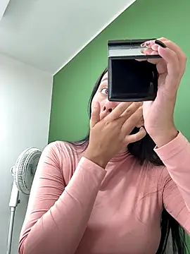 iiris  online show from 25, 11, 2025