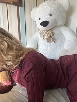 Snapshot of Liya_my chatting on 3, 11, 2025 Liya my online show from 3, 11, 2025