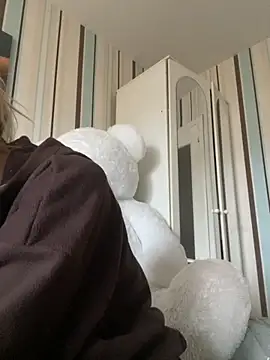 Snapshot of Liya_my chatting on 4, 11, 2025 Liya my online show from 4, 11, 2025