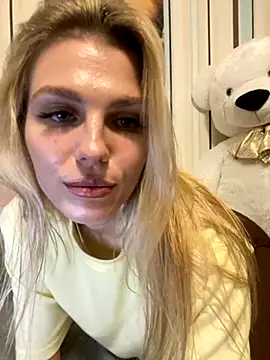 Snapshot of Liya_my chatting on 10, 11, 2025 Liya my online show from 10, 11, 2025