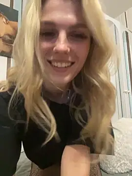 Snapshot of Liya_my chatting on 19, 11, 2025 Liya my online show from 19, 11, 2025