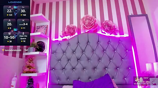 AllisonsweetZ online show from 9, 3, 2025