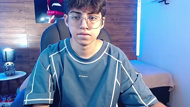 Snapshot of jhoellx chatting on 31, 10, 2025 jhoellx online show from 31, 10, 2025