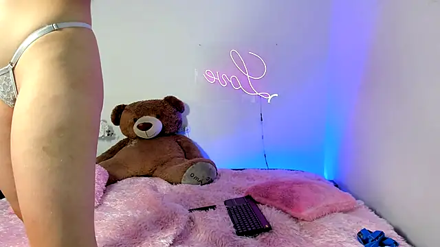 kendal scott1 online show from 21, 1, 2025