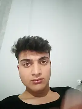 boy 3835 online show from 11, 3, 2025