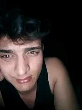 boy 3835 online show from 14, 3, 2025