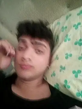 boy 3835 online show from 18, 3, 2025