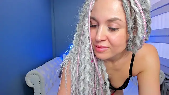 rock n roxy online show from 28, 1, 2025