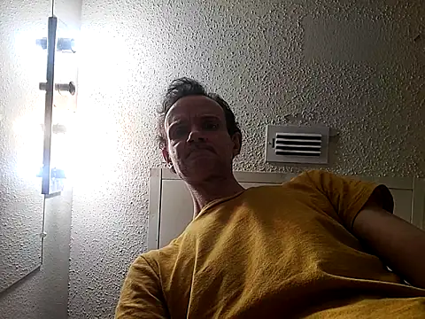 Snapshot of big8dall chatting on 9, 10, 2025 big8dall online show from 9, 10, 2025
