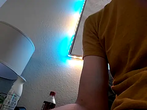 Snapshot of big8dall chatting on 4, 12, 2025 big8dall online show from 4, 12, 2025