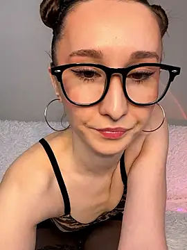 cutte dora online show from 15, 1, 2026