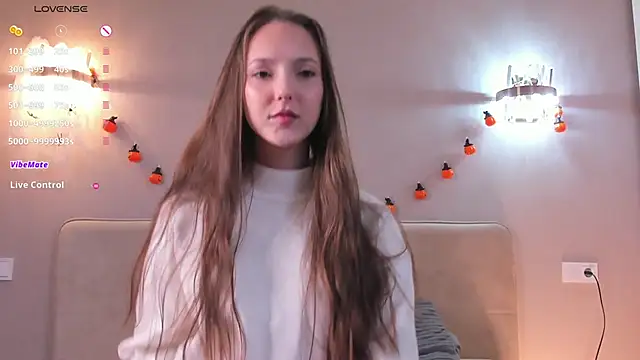 Snapshot of PetraBawden chatting on 13, 11, 2025 PetraBawden online show from 13, 11, 2025