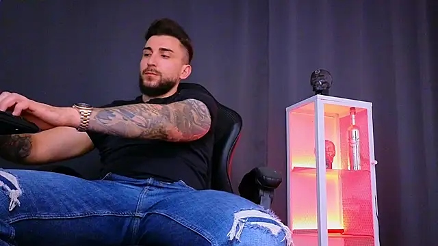 MightyAaron66 online show from 31, 1, 2025