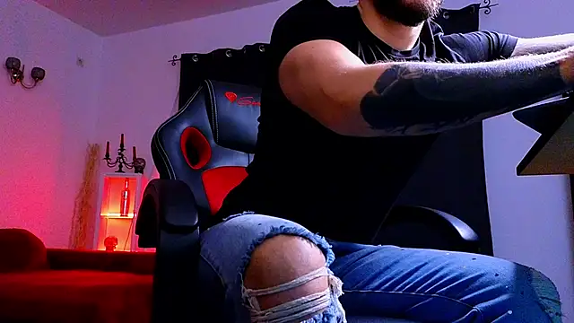 MightyAaron66 online show from 20, 10, 2025