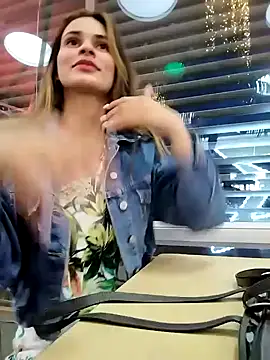 cuteluci  online show from 28, 12, 2024