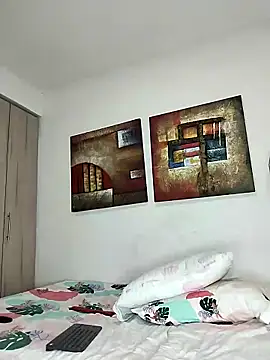 cuteluci  online show from 2, 1, 2025