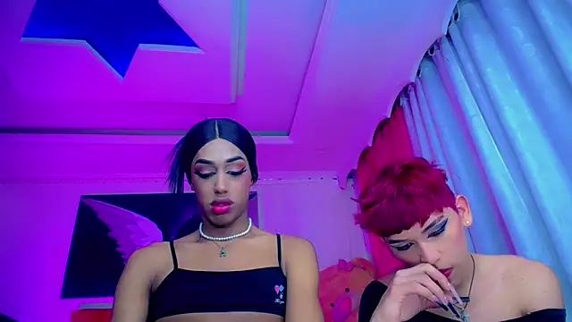 NahomiCamper online show from 21, 12, 2024