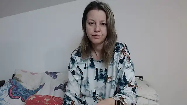 SweetMaddy888 online show from 4, 12, 2024