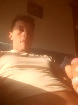 gigolopez1 online show from 21, 1, 2025