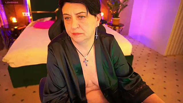 MilaSkyy online show from 10, 3, 2025