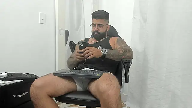 Lyon vach online show from 12, 3, 2025