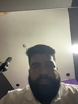 Lyon vach online show from 4, 2, 2026