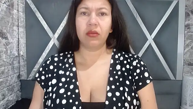 Catherine tabarezx online show from 1, 2, 2025