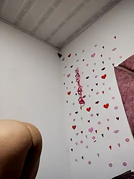 LaurenWelly  online show from 14, 3, 2025