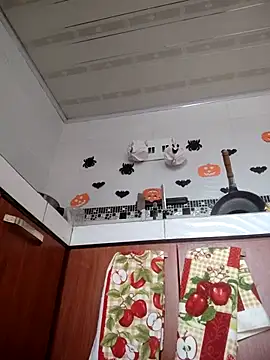 LaurenWelly  online show from 30, 10, 2025