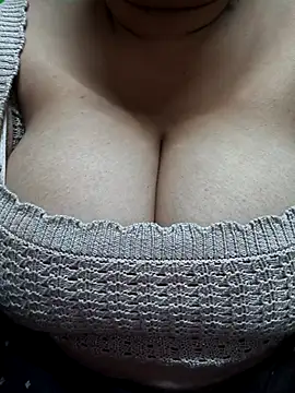 Snapshot of Rinki_Guptaa chatting on 15, 2, 2025 Rinki Guptaa online show from 15, 2, 2025