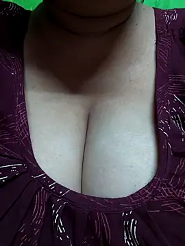 Snapshot of Rinki_Guptaa chatting on 19, 2, 2025 Rinki Guptaa online show from 19, 2, 2025