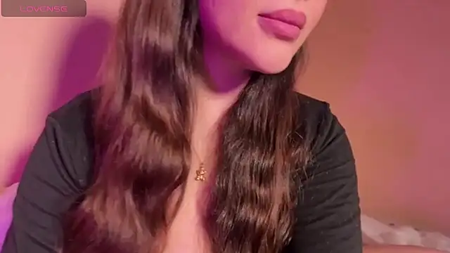 Snapshot of Elinatiranda chatting on 28, 3, 2026 Elinatiranda online show from 28, 3, 2026