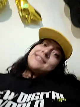 CORALINE GREYM online show from 18, 10, 2025