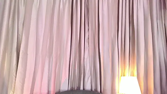 candyy bella online show from 19, 3, 2026